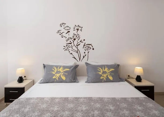 Willa Four Bedroom Villa, Terrace, Pool *