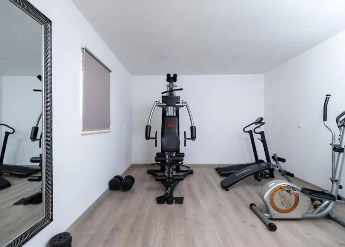 Willa Four Bedroom Villa, Terrace, Pool Pridvorje