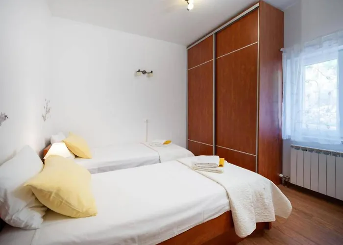 Four Bedroom Villa, Terrace, Pool Willa