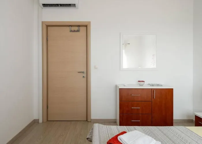 Four Bedroom Villa, Terrace, Pool * Pridvorje